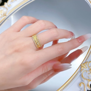 Macro detail of S925 silver ring with wheat pattern texture and pavé set cubic zirconia