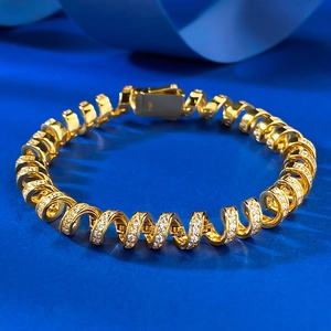 Luxurious S925 sterling silver gold-plated spiral bracelet with paved zircon diamonds