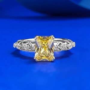 Luxury 925 Sterling Silver Rectangular Yellow Rhinestone Ring Emerald Cut Elegant Fashion Jewelry For Women Wedding Engagement Gift