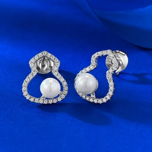 Elegant S925 silver gourd stud earrings with pearls and pavé cubic zirconia