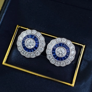 Elegant 925 silver 4.5mm round white diamond stud earrings with blue sapphire halo