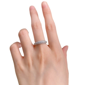 Anello scintillante in argento S925 con zirconi incastonati per donna gioielli minimal