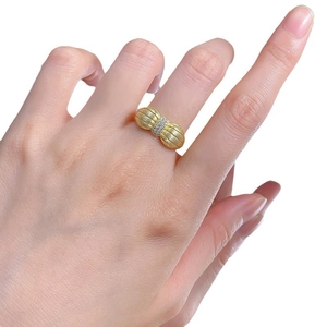 Bague nœud élégante en argent S925 plaqué or ornée de zircons scintillants