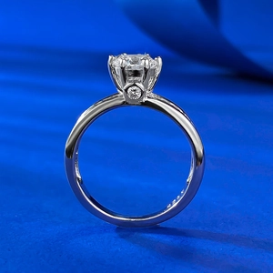 Classic S925 sterling silver six-prong ring with a 6.0mm round brilliant diamond simulant