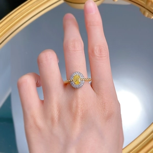 S925 gilded ring with 5x7mm yellow ice-cut gemstone and beaded pavé band