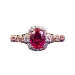 French style S925 silver oval red corundum halo ring with rose gold plating
