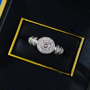 Classic S925 sterling silver ring with 5.0mm pink round diamond on black velvet box