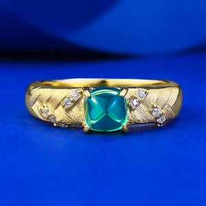 Vintage 925 Sterling Silver Gilded Ring For Women Luxury Green Zirconia Square Sugarloaf Simulated Emerald Brushed Ring Jewelry