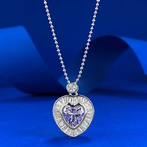 Elegante Collar de Plata de Ley 925 con Colgante de Corazón Púrpura para Mujer Joyería de Lujo con Estrás Incrustado Regalo