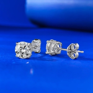 Classic S925 sterling silver four-prong round-cut diamond stud earrings for women