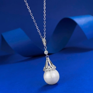Elegant 12mm shell pearl dreamcatcher pendant on S925 silver chain with zircon stones