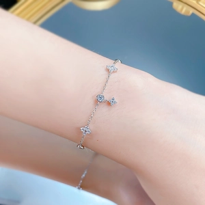 Bracelet pampille en argent S925 avec breloques florales étincelantes et chaîne ajustable