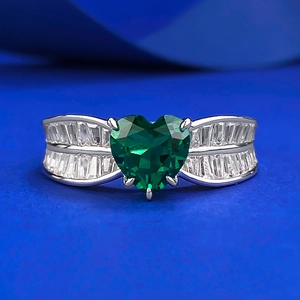 Bague en Argent Sterling 925 avec Strass Vert en Forme de Cœur pour Femme Bijoux de Luxe pour Banquet et Mariage