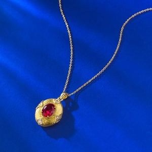 Vintage gold plated S925 silver necklace with brushed garnet pendant and small diamonds
