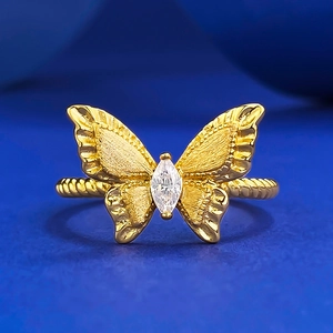 925 Sterling Silver Gold Plated Butterfly Ring With Marquise Cut Rhinestone Inlay Twisted Band Fashion Women Jewelry