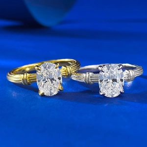 Minimalist S925 silver oval cubic zirconia ring with textured band in gold and silver
