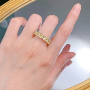 S925 sterling silver ring featuring yellow square-cut stones in a stacked pavé setting