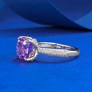 Detailed side view of 925 silver ring featuring a cushion-cut lavender purple gemstone