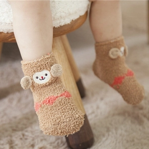 Japanese Style Coral Fleece Kids Floor Socks 3D Cartoon Animal Embroidery Silicone Anti-Slip Toddler Winter Warm Gift Box Socks