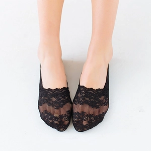 Damen Füßlinge aus schwarzer Blumenspitze mit atmungsaktivem Mesh für flache Schuhe