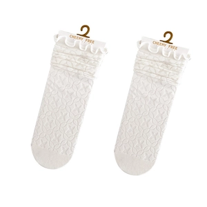 White cotton crew socks with hollow diamond jacquard pattern and ruffled cuffs