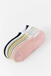 Detail of multi-color breathable cotton mesh boat socks with invisible shallow cut