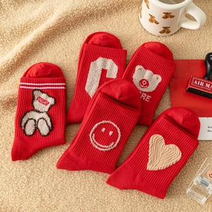 Five-pack of festive red cotton crew socks with cartoon jacquard and teddy bear patterns