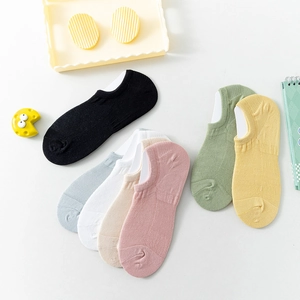 Breathable cotton invisible boat socks for women in multiple vibrant summer colors