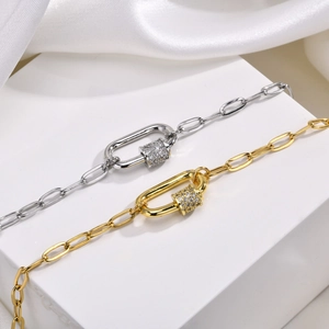 Minimalist carabiner pendant necklaces with zircon pavé in gold and silver finish