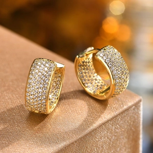 Gold Plated Copper C-Shaped Huggie Hoop Earrings For Women Cubic Zirconia Pave Inlaid Fashion Jewelry Accessories Gift