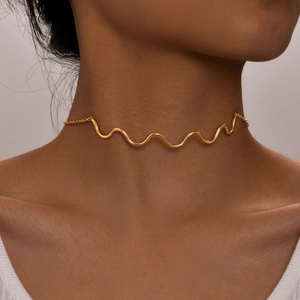 Minimalist gold stainless steel wavy line choker necklace for women with polished finish
