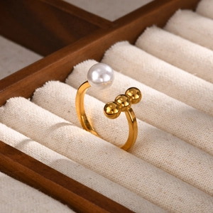 Fashion Stainless Steel Open Adjustable Ring With Simulated Artificial Pearl And Gold Beads Elegant Gold Plated Jewelry For Women