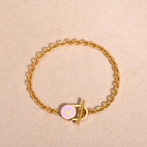 Bracelet doré en acier inoxydable avec fermoir OT et pendentif papillon lavande