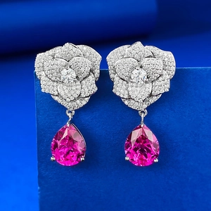 Boucles d'Oreilles Pendantes en Argent Sterling 925 avec Fleur de Camélia pour Femme Élégant Pendentif Goutte d'Eau Rose Strass