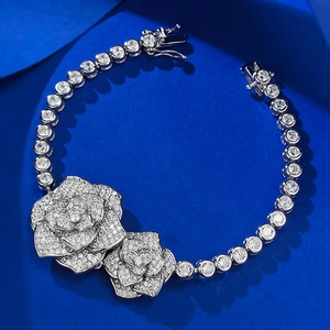 Eleganter 925 Sterlingsilber Kamelienblüten Armband Für Damen Luxus Strass Pavé Rose Design Mode Schmuck Zubehör