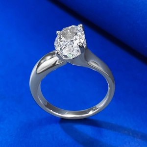 Elegant S925 silver ring featuring a large oval-cut sparkling zircon in 4-prong setting