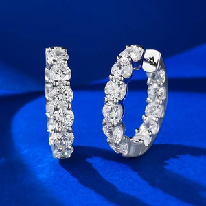 Boucles d'oreilles créoles en argent 925 avec pavé complet de cristaux de zircone ronds