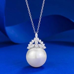 925 Sterling Silver Artificial Pearl Pendant Necklace Round White Artificial Pearl Crown Zirconia Inlay Chain Jewelry For Women Wedding Elegant Accessories