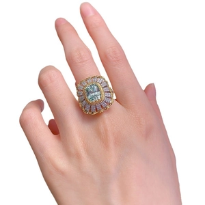 Luxurious S925 silver ring with green tourmaline and pink white diamond halo