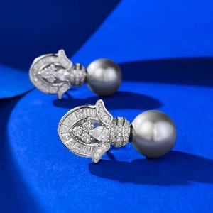 Elegant 925 sterling silver earrings with 11mm grey pearl and hamsa diamond inlay
