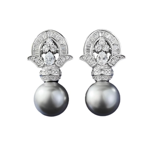 Elegant 925 silver stud earrings with cluster crystals and large 11mm grey synthetic pearl