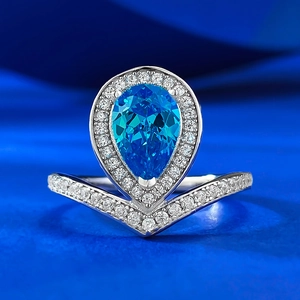 S925 Sterling Silver Pear Shaped Aquamarine Color Ring For Women V Shape Crown Halo Rhinestone Inlaid Fashion Jewelry Finger Ring