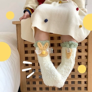 Thick coral fleece thermal kids socks with cute 3D rabbit and carrot patches