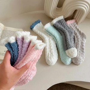 Women's Coral Fleece Thickened Warm Sleep Socks Japanese Style Solid Color Anti-Slip Mid-Calf Fuzzy Socks Twist Knit Socks