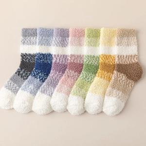 Lot de chaussettes d'hiver épaisses en polaire corail à rayures colorées et douces
