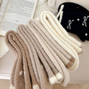 Thick warm fleece socks for women in beige and brown with cute bow embroidery