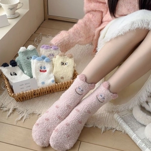 Women Thickened Coral Fleece House Socks Cute Cartoon Animal Embroidery Indoor Floor Socks Winter Warm Plush Sleep Socks