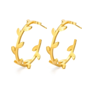 Boucles d'oreilles créoles C dorées en acier inoxydable avec motif de feuilles