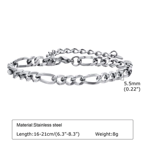 Détail du bracelet Figaro 5,5 mm en acier inoxydable avec fermoir mousqueton réglable