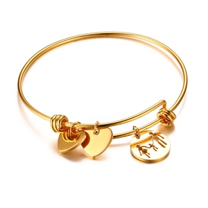 Bracelet ajustable doré avec pendentif portrait de famille et breloques en forme de cœur